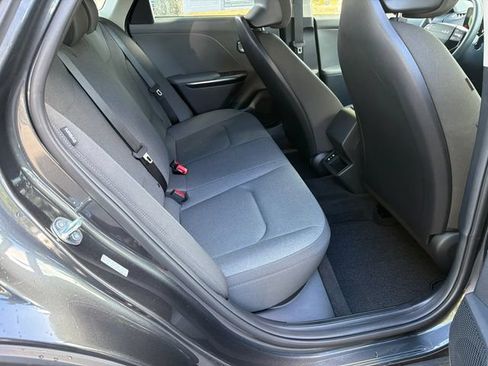 Used 2025 Kia K4 FWD image 15