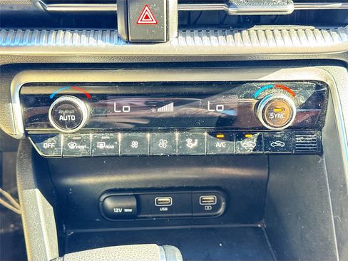 Used 2023 Kia K5 GT-Line w/ GT-Line Premium Package image 16