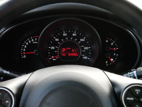 Used 2018 Kia Soul + image 21