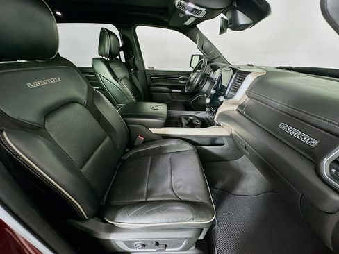 Used 2019 RAM 1500 Laramie image 30