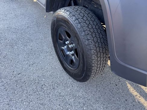 Used 2020 Jeep Gladiator Sport w/ Trailer Tow Package image 11