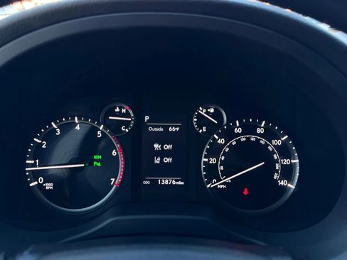 Used 2023 Lexus GX 460 Premium w/ Accessory Package image 37