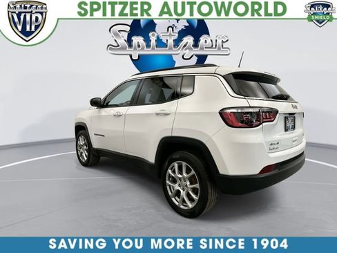 Used 2022 Jeep Compass Latitude AWD/4WD image 8