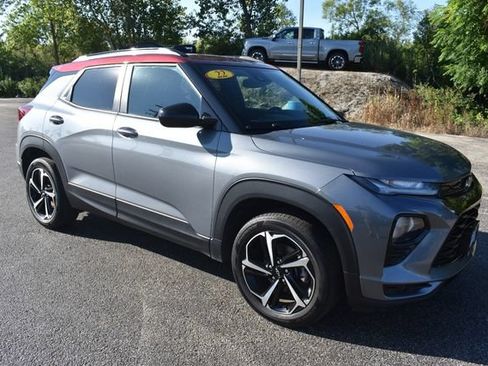 Used 2022 Chevrolet TrailBlazer RS w/ Technology Package AWD/4WD image 10