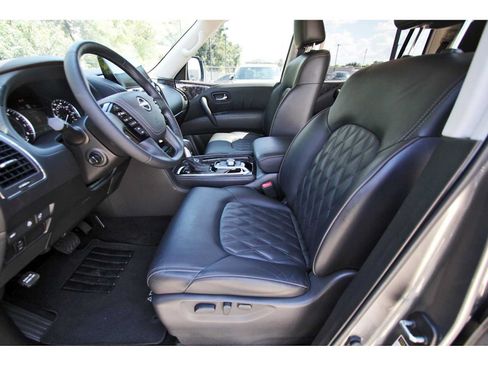 Used 2024 Nissan Armada Platinum w/ Captain's Chairs Package RWD image 12