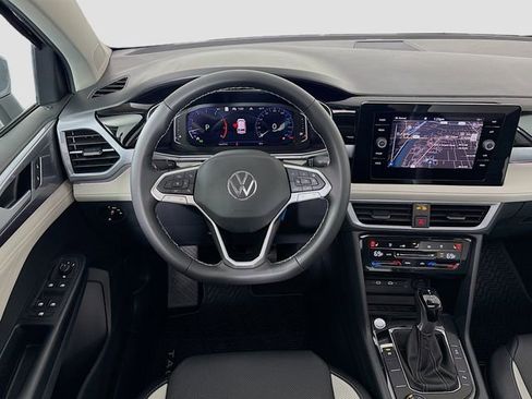 New 2026 Volkswagen Taos SEL image 23