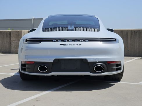 Used 2024 Porsche 911 Carrera 4S AWD/4WD image 7