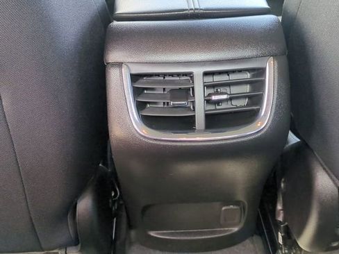 Used 2025 Chevrolet Malibu LT FWD image 29