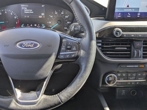 Used 2021 Ford Escape SEL image 21