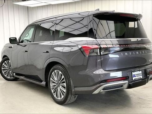 Certified 2025 INFINITI QX80 Luxe image 12