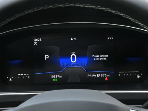 Used 2024 Volkswagen Tiguan S image 19