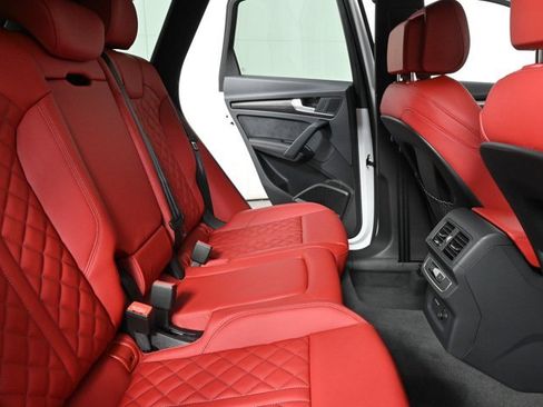 New 2025 Audi SQ5 Premium Plus image 20