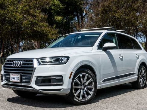 Used 2017 Audi Q7 3.0T Premium AWD/4WD image 2