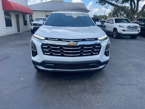 Used 2026 Chevrolet Equinox LT FWD image 9