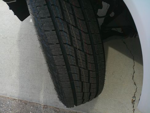 Used 2023 Toyota Tacoma SR5 image 15