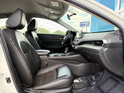 Used 2019 Nissan Altima 2.5 SR FWD image 22