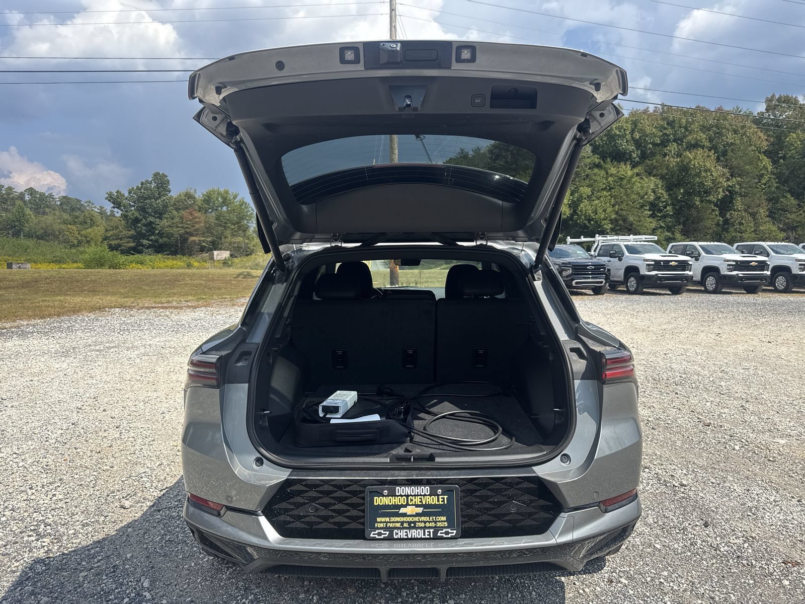 Used 2024 Chevrolet Equinox EV RS FWD image 22