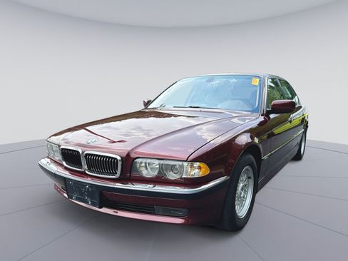Used 2001 BMW 740iL RWD image 5