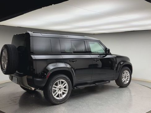 New 2026 Land Rover Defender 110 S AWD/4WD image 2