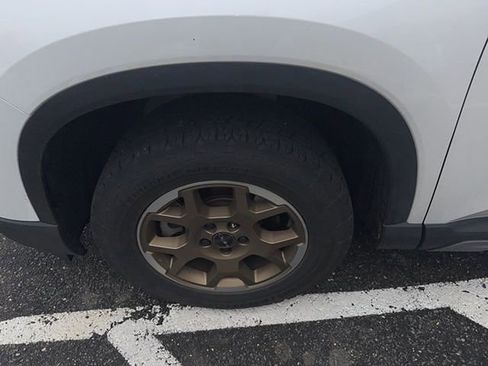 Used 2024 Honda Pilot TrailSport image 4