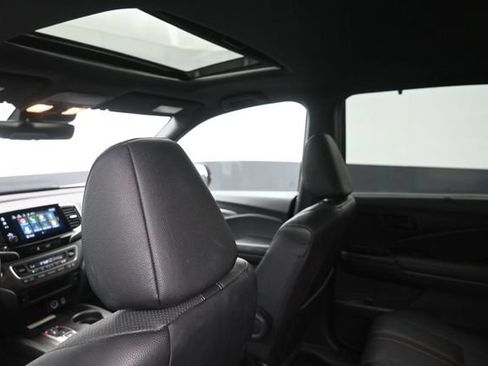 Used 2022 Honda Pilot TrailSport image 19