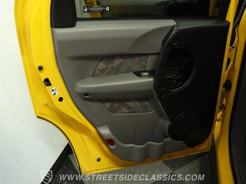 Used 2003 Pontiac Aztek 2WD w/ 1SB Equipment Group image 34
