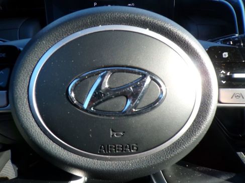 Used 2023 Hyundai Tucson SEL w/ Convenience Package image 24