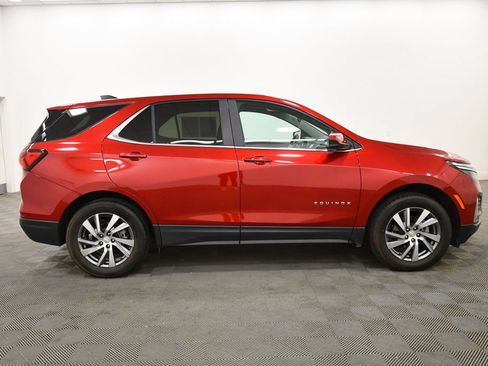 Used 2024 Chevrolet Equinox LT AWD/4WD image 9
