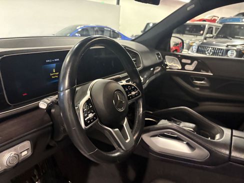 Used 2020 Mercedes-Benz GLE 350 4MATIC image 11