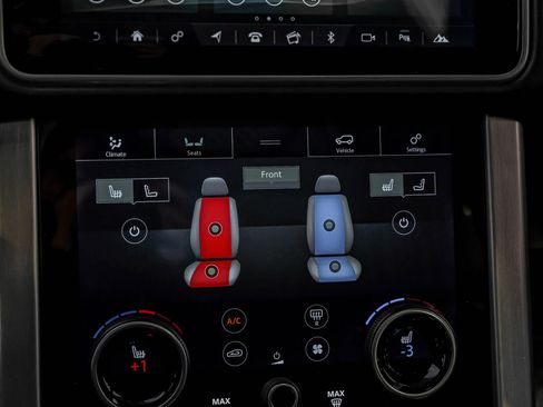 Used 2018 Land Rover Range Rover Supercharged image 24