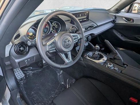 New 2026 MAZDA MX-5 Miata Club w/ Interior Package RWD image 3