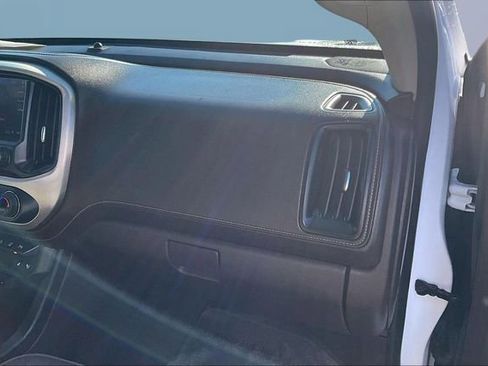 Used 2022 GMC Canyon Denali image 15