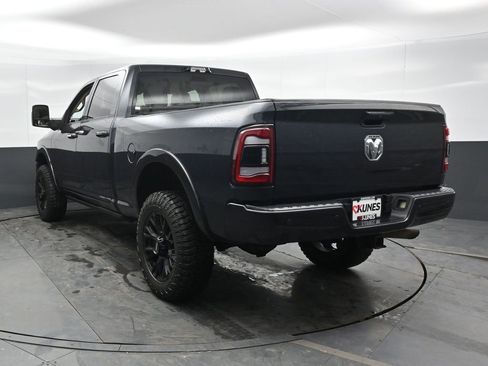 Used 2017 RAM 2500 Tradesman w/ Popular Equipment Group image 9