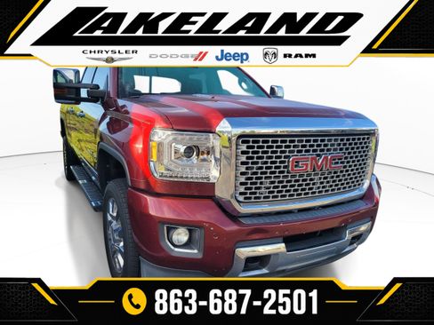 Used 2015 GMC Sierra 2500 Denali w/ Duramax Plus Package AWD/4WD image 1