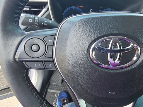 Certified 2026 Toyota Corolla Cross XLE AWD/4WD image 11