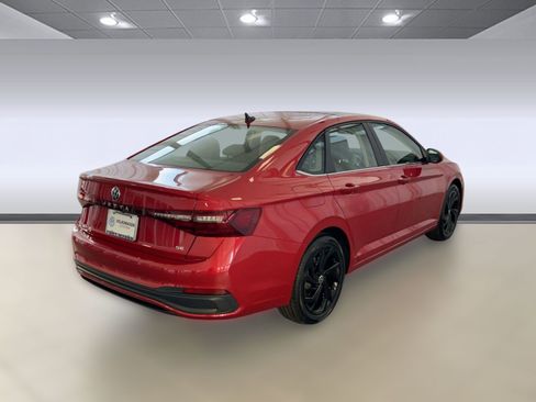 New 2026 Volkswagen Jetta SE image 8