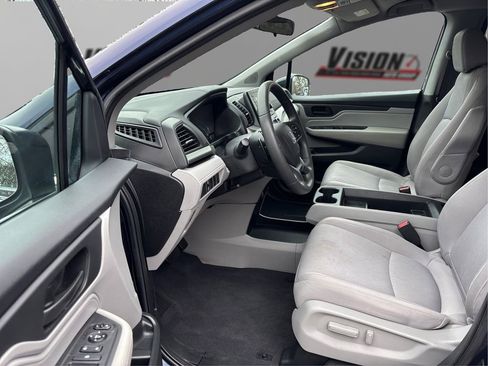Used 2022 Honda Odyssey LX image 9