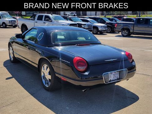 Used 2002 Ford Thunderbird RWD image 3