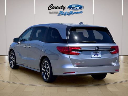 Used 2023 Honda Odyssey Touring image 7