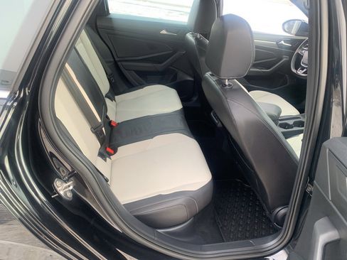 Used 2020 Volkswagen Jetta R-Line w/ R-Line Cold Weather Package image 29