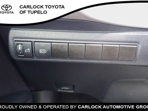 Used 2024 Toyota Corolla SE FWD image 19