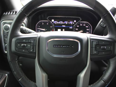 Used 2022 GMC Sierra 3500 Denali w/ Denali Ultimate Package AWD/4WD image 22