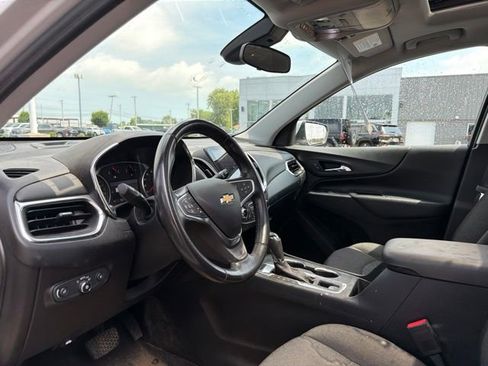 Used 2020 Chevrolet Equinox LT FWD image 20
