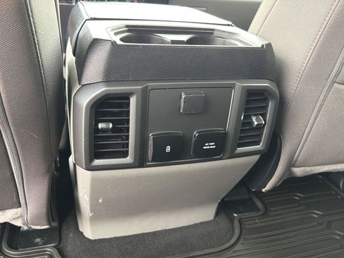 Used 2020 Ford F250 XLT w/ XLT Premium Package image 26