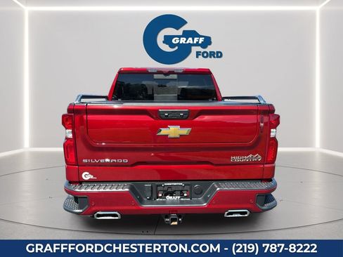 Used 2024 Chevrolet Silverado 1500 High Country w/ High Country Premium Package AWD/4WD image 9