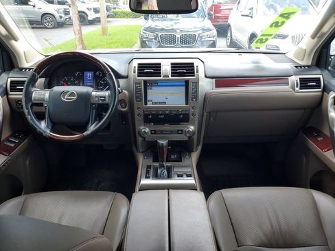 Used 2019 Lexus GX 460 Premium AWD/4WD image 11