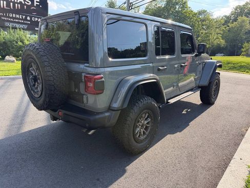 Used 2023 Jeep Wrangler Unlimited Rubicon 392 w/ Dual Top Group AWD/4WD image 5