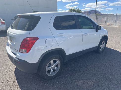 Used 2015 Chevrolet Trax LS AWD/4WD image 4