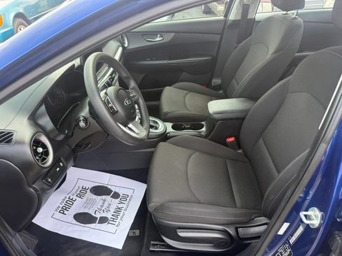 Used 2020 Kia Forte LXS FWD image 12