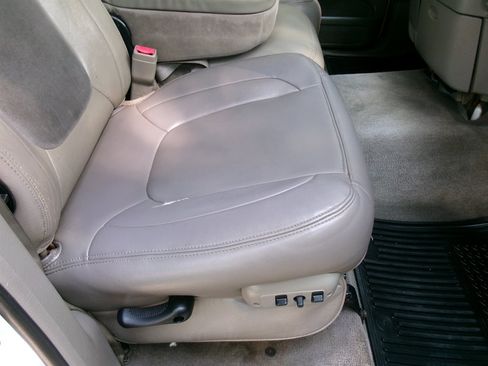 Used 2005 Dodge Ram 1500 Truck SLT RWD image 19